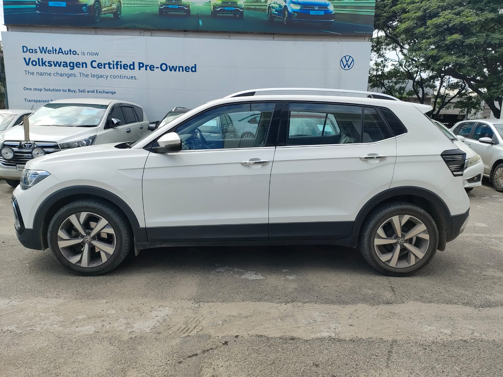 Volkswagen Taigun Taigun 1.0l Tsi 85kw At Topline